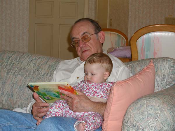 17_Story_Time_with_Zeddie