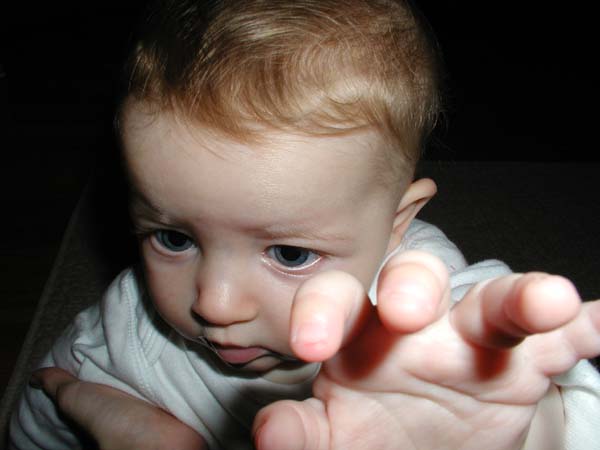 25_No_Pictures_Please